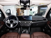 Voiture d'occasion haut de gamme alternative : BMW 320i M Sport essence 2024 – Voitures de luxe d'occasion à prix abordable en stock