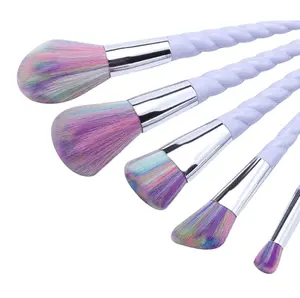 Unicorn Makeup Brushes 10pcs With Colorful Bristles Foundation Eyeshadow Unicorn Brush Kit