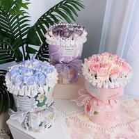 Aroma Saus Plum Buket Mawar Hadiah Hari Valentine, Ulang Tahun, Hari Ibu & Wisuda untuk Pacar Model 039