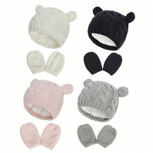 Conjunto de Gorro y Guantes de Punto Suave para Bebés Recién Nacidos, para el Invierno y Clima Frío - Product Image 1