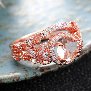 Set di Anelli per Coppia con Zirconi Scintillanti, Elegante Gioiello da Matrimonio per Donne - Product Image 1