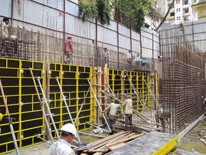 Stalen Bekistingssysteem Marine Multiplex Voor Betonconstructie Duurzame Bekisting Voor Betonprojecten - Product Image 3