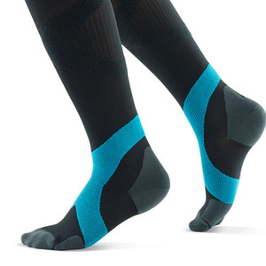 Chaussettes invisibles 100% polyester légères et respirantes, qualité supérieure, prix raisonnable, vente en gros pour hommes et femmes, compression - Product Image 4