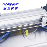 Machine de remplissage de liquides pneumatique de haute précision en acier inoxydable pour jus, huile, emballage en verre et en sachet, 100-1000 ml