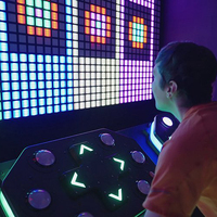 Contrôles actifs Salle d'évasion intérieure Défi pour les familles Divertissement sportif interactif pour une expérience de jeu active Fête