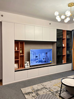Mueble de TV Moderno de Lujo, Mueble de TV de Madera con Chimenea, Mueble de Salón con Losa de Roca Personalizada para Apartamento