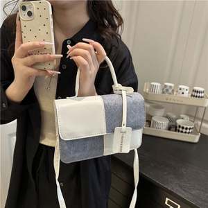 Bolso Bandolera de Lona para Mujer, Diseño 2025, Color Caramelo, con Parches, Cierre de Cremallera, Gran Capacidad, para el Verano - Product Image 5