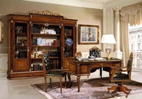 Ensemble de mobilier de bureau royal français Bureau de bureau en bois et chaise en cuir vert