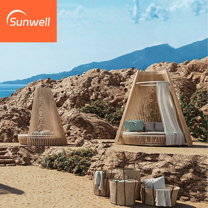 Tumbona redonda de lujo moderna para piscina con dosel, muebles nuevos para <span class=keywords><strong>Hotel</strong></span>, jardín, Patio, Salón al aire libre, tumbona de madera de ratán del fabricante - Product Image 1