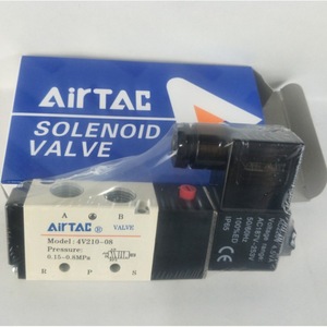 Válvula Solenoide AirTac 4V210-08, Puerto de 1/4 Pulgada, Válvulas de Control de Temperatura Normal - Product Image 1