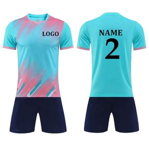 قميص كرة قدم للشباب عالي الجودة، أطقم فريق كرة قدم مخصصة بتقنية التسامي، زي كرة قدم رجالي أحمر وأبيض بسعر مناسب - Product Image 3