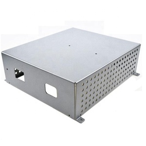 Châssis en tôle d'aluminium plié et poinçonné avec des trous de ventilation - Product Image 6