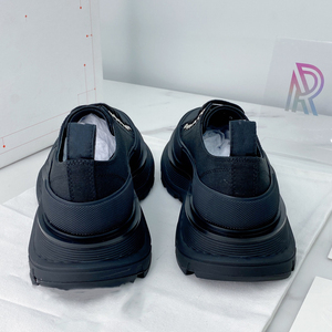 Nueva fábrica que vende al por mayor zapatos deportivos casuales de plataforma para hombre y mujer, de alta calidad, lujosos y a la moda. - Product Image 6