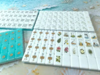 Alas Mahjong Motif Kunci Yunani Navy, Indikator Angin Amerika, 160 Ubin Akrilik Hijau 2 Lapis, Alas Emas untuk Permainan di Rumah, Ruang Pesta