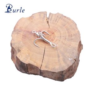 Luia renforcé trois crochets rotatif paillettes roulement pivotant or argent mat étain ordinaire crochet pêche en mer - Product Image 1