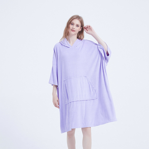 Robe changeante d'usine en microfibre séchage rapide personnalisé pour adultes adolescents à capuche Surf <span class=keywords><strong>Poncho</strong></span> serviette <span class=keywords><strong>de</strong></span> plage - Product Image 1