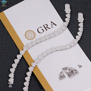 Bracelet cœur luxueux serti de diamants moissanite VVS, plaqué or, argent sterling 925, certificat GRA, passe le testeur de diamants, unisexe - Product Image 3