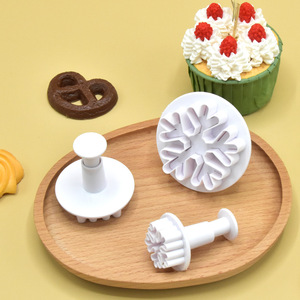 <span class=keywords><strong>Molde</strong></span> <span class=keywords><strong>de</strong></span> Plástico Ecológico <span class=keywords><strong>para</strong></span> Galletas con Diseño <span class=keywords><strong>de</strong></span> Copos <span class=keywords><strong>de</strong></span> <span class=keywords><strong>Nieve</strong></span>, 3 Piezas, <span class=keywords><strong>para</strong></span> <span class=keywords><strong>Fondant</strong></span>, Forma Irregular - Product Image 4