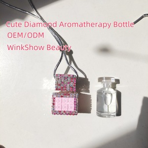WinkShow Factory Price <b>Mini</b> Size <b>Perfume</b> Diffuser for Car Hotel 10ml New Style Glass Bottle Rhinestone Car Aromatherapy Pendant - Product Image 6