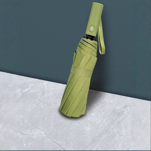 <span class=keywords><strong>Parapluie</strong></span> publicitaire pliant en trois sections, coupe-vent, automatique, en fer et vinyle, personnalisable avec logo, pour <span class=keywords><strong>homme</strong></span>, idéal comme cadeau d'affaires - Product Image 3