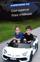 Voiture électrique pour enfants à 4 roues en plastique pas cher, voitures jouets télécommandées à quatre roues pour garçons