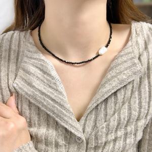 Collar de Perlas Barrocas Negras de Alta Gama para Mujer, Versátil, Minimalista, con un Diseño Sutil, Collares de Cuentas de Moda - Product Image 3