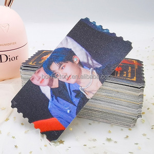 Impression personnalisée des deux côtés papier holographique paillettes <span class=keywords><strong>voyage</strong></span> air cinéma photocards bannière kpop <span class=keywords><strong>billet</strong></span> pour l'événement de l'idole - Product Image 1
