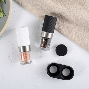 2 Trong 1 Gốm Mill Muối Hạt Tiêu Máy Xay Đặt Đứng <span class=keywords><strong>Mini</strong></span> Khô Gia Vị Mill Chai Thủy Tinh Của Nhãn Hiệu Chức Năng Tùy Chỉnh Logo Made PC Nhựa - Product Image 1