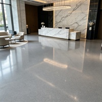 Peinture époxy auto-nivelante à texture marbre, sable coloré, revêtement époxy résistant à l'usure sans joint pour la décoration intérieure d'hôtels
