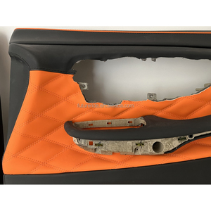 Kit di Rivestimento Interno <span class=keywords><strong>in</strong></span> <span class=keywords><strong>Pelle</strong></span> Originale OEM per Mercedes Benz W447 Classe V Vito Metris - Product Image 2
