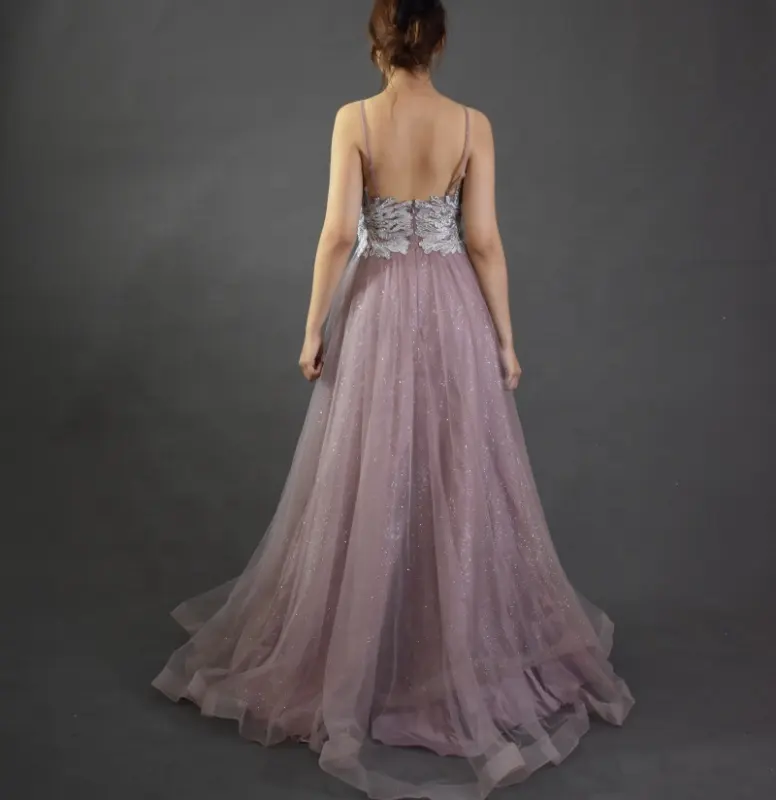 Elegant Princess Romantic Evening Dress Floor-Length Camisole with Embroidery Natural Waistline