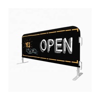 Housses de barrière en tissu polyester pour barricades, bannières de signalisation pour foule, housses de barricade personnalisées |   Housses de barrière événementielle personnalisées