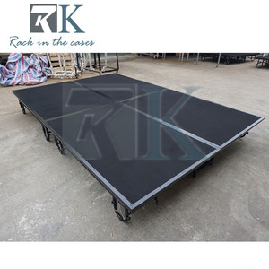 Escenario Portátil Plegable de Acero Resistente para Conciertos al Aire Libre en Venta con Ruedas - Product Image 3