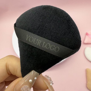 Borla de Maquillaje Triangular de Terciopelo con Logotipo Personalizado, Borla de Algodón para Fijar Maquillaje, Herramienta Cosmética Suave para el Rostro - Product Image 6
