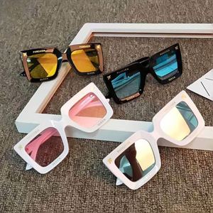 2020 Retro gradiente <span class=keywords><strong>de</strong></span> cuadrado <span class=keywords><strong>gafas</strong></span> <span class=keywords><strong>de</strong></span> <span class=keywords><strong>sol</strong></span> <span class=keywords><strong>para</strong></span> <span class=keywords><strong>niños</strong></span>, diseño <span class=keywords><strong>de</strong></span> marca <span class=keywords><strong>de</strong></span> los <span class=keywords><strong>niños</strong></span> y las niñas lindo <span class=keywords><strong>gafas</strong></span> <span class=keywords><strong>de</strong></span> <span class=keywords><strong>sol</strong></span> bebé lente - Product Image 3