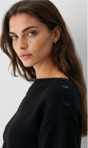 <span class=keywords><strong>Maglione</strong></span> in Cashmere con <span class=keywords><strong>Scollo</strong></span> <span class=keywords><strong>a</strong></span> Barca Personalizzato, Pullover Corto da Donna Nero con Spalle Scivolate, Vita <span class=keywords><strong>a</strong></span> Costine, Dettaglio Bottoni, Morbido Top Lavorato <span class=keywords><strong>a</strong></span> Maglia - Product Image 5