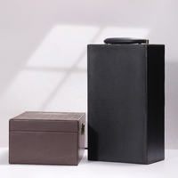Boîte à vin rectangulaire en cuir PU de luxe personnalisable de haute qualité avec poignée et boucle, emballage portable et écologique pour l'industrie des boissons