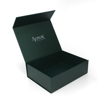 Nouvelle boîte cadeau pliable en carton rigide magnétique avec grand logo personnalisé, gaufrage, revêtement UV, emballage de luxe recyclable
