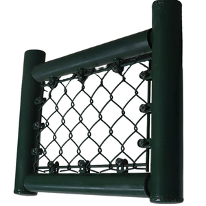Clôtures en fil barbelé robustes pour les lieux sportifs, gardiens de sécurité durables, zones de jeux pour écoles, terrains de football - Product Image 6