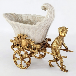 Vaso di fiori creativo europeo della porcellana del secchio del fiore del carrello della scimmia della crepa bianca europea per la decorazione domestica 2022 - Product Image 5