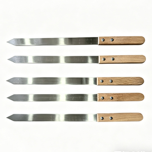 Brochettes plates en acier inoxydable avec manche en bois pour barbecue, brochettes turques pour grillades en extérieur - Product Image 1