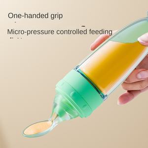 Bouteille pour bébé 150 ml en silicone souple avec cuillère, bouteille à jus à presser, cuillère pour aliments pour bébé, ventouse en silicone, bouteille pour <span class=keywords><strong>céréales</strong></span> de riz - Product Image 5