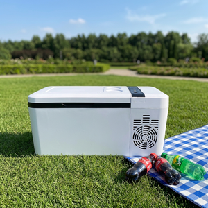 Refrigerador Portátil con Compresor de 15L, Blanco, con Pantalla LCD, Adaptador para Auto de 12V/24V, para Uso Doméstico, GCSOAR CF15E - Product Image 2