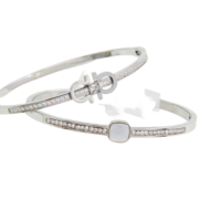 Brazalete de Acero Inoxidable Chapado en Oro de 14K para Mujer, Diseño de Lujo Simplificado, con Incrustaciones de Circonita Ovalada en Canal, Regalo Moderno