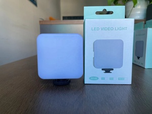 Lámpara de Fotografía LED de 49 Piezas, Luz de Bolsillo de un Solo Color para Transmisión en Vivo, Iluminación para Grabación de Video, Relleno de Belleza, Luz para Selfies - Product Image 3