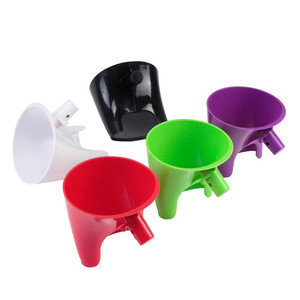 Nouvel entonnoir à farine pour batteur sur socle KitchenAid KSM 150, en plastique alimentaire premium, écologique, avec embout en silicone - Product Image 1