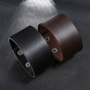 Gelang Kulit Asli Punk Rock Pria Desain Geometris Sederhana Panjang 23cm Perhiasan - Product Image 2