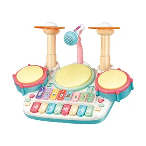 楽器おもちゃ4in1幼児ドラム & ピアノセットキッズ電子ピアノキーボード木琴ドラムおもちゃセットマイク付き
