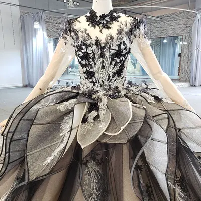 2022 새로운 디자인 인기있는 플러스 사이즈 긴 진주 레이스 웨딩 드레스 신부 가운 여성