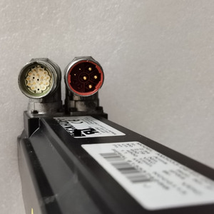 มอเตอร์อะลูมิเนียมอัตโนมัติ AC รุ่น AM3033-0E40-0000 มือสองสภาพดี - Product Image 5